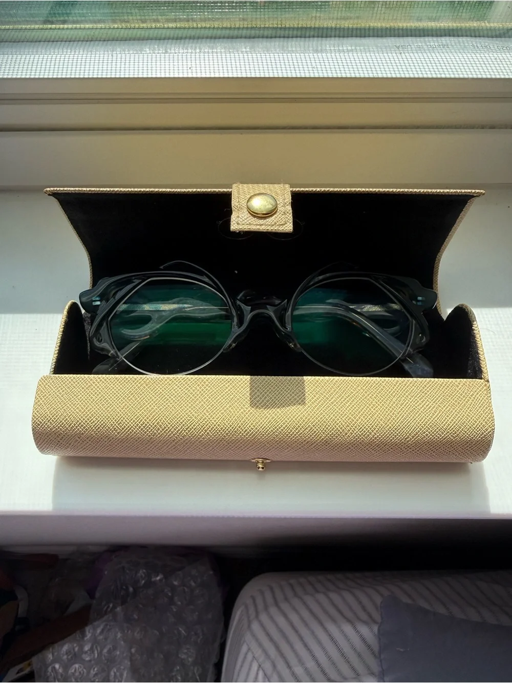 FACE CODE Kyoto Japan Custom Eyeglasses Avant Garde Sculptural Designer Frames